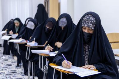 شعبة فاطمة بنت أسد تجري امتحانات الفصل الثاني لطالبات المدرسة القرآنية