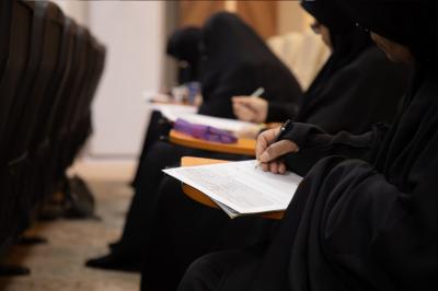 شعبة الخطابة الحسينية النسوية تختبر 275 طالبة ضمن برنامج ثمار العطاء
