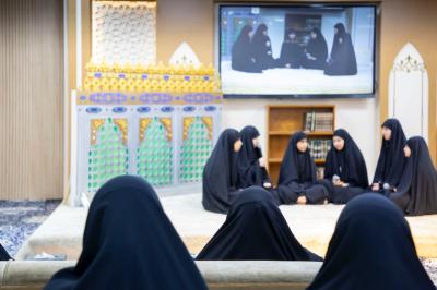 فعاليات ختام دورة إعداد خادمات الكفيل تشهد تقديم خمسة عروض مسرحية هادفة