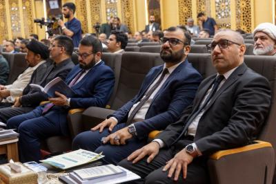 دراسة تحليلية تبين وحدة المسار المرجعي مع تعدد الأدوار في فتويي تحريم التنباك والدفاع الكفائي