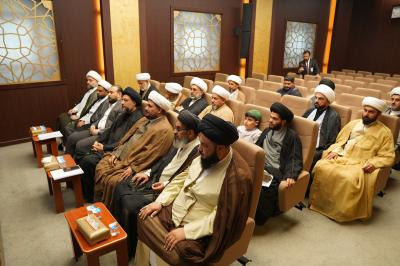 شعبة الخطابة تقيم جلسةً لمناقشة البحوث الختامية للمشاركين في البرنامج التأهيلي للخطباء