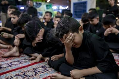 موكبُ أشبالِ الطفّ: حين تُفطَمُ الطفولةُ على حبِّ الحسينِ (عليه السلام)