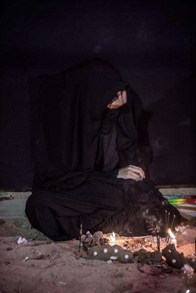 ليلةٌ تُطفأ فيها المصابيح وتتكلم الذاكرة: كربلاء في وحشة ما بعد الفاجعة