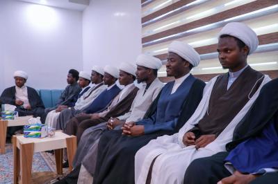 حينما يصير الماء منبرًا: 13 عامًا صنعت مشهد عاشوراء في القارة السمراء