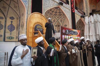 حينما يصير الماء منبرًا: 13 عامًا صنعت مشهد عاشوراء في القارة السمراء