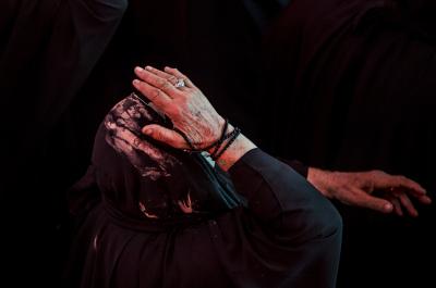 دفن الأجساد الطاهرة: شرفٌ لا يتوقف عند جيل، بل يُعاد كل عام مع  الإمام الحسين (عليه السلام)