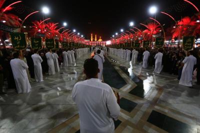 قناديل السماء : مسيرة البياض في حضرة الدم