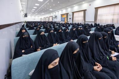 فعاليات مخيّم بنات العقيدة تشهد تقديم محاضرة عن البصيرة والاقتداء الواعي بمنهج أهل البيت (عليهم السلام)