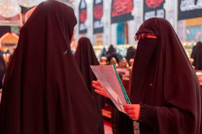 مكتبة أم البنين (عليها السلام) تنظم مسابقة للزائرات بذكرى استشهاد الإمام السجاد (عليه السلام)