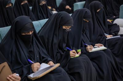 شعبة مدارس الكفيل تطلق فعاليات مخيم بنات العقيدة الـ34 لمتطوعات من محافظتي البصرة وميسان