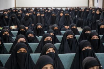 المشارِكات في مخيم بنات العقيدة: برامج المخيّم أسهمت في تعزيز الوعي بمفاهيم الخدمة الحسينية