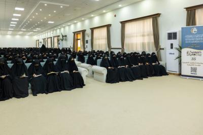 مخيم بنات العقيدة الـ35 يشهد تقديم محاضرة عن مفهوم الولاية والبصيرة