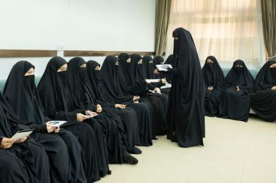 مخيم بنات العقيدة الـ35 يشهد تقديم محاضرة عن مفهوم الولاية والبصيرة