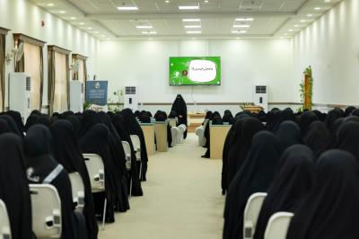 مخيم بنات العقيدة الـ35 يشهد تقديم محاضرة عن مفهوم الولاية والبصيرة