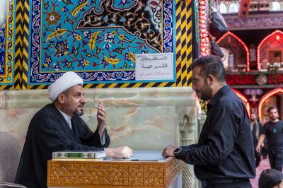 عبر محطاته.. قسم الشؤون الدينية يضاعف جهوده للإجابة عن استفتاءات الزائرين مع حلول شهر صفر