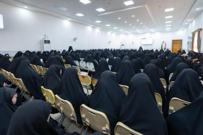 ملتقى المبلغات الثاني يشهد محاضرة عن أهمية دقة الخطاب التبليغي وتطوير مهارات التواصل والحوار