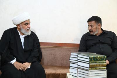 وفد من قسم شؤون المعارف يبحث المشاريع العلمية المشتركة مع أسرة الخويبراوي
