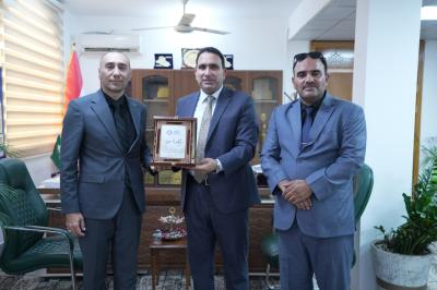 تعزيزًا للشراكات الدولية.. جامعة العميد تبحث آفاق التعاون مع جامعة العلوم التطبيقية الخاصة الأردنية