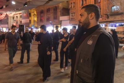 بالتنسيق مع قسم الشعائر.. مواكب العزاء تُحيي اليوم الرابع من شهر صفر عند مرقد أبي الفضل العباس (عليه السلام)