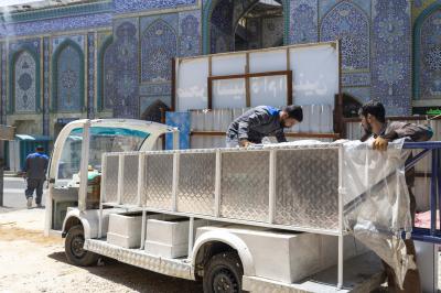 استعدادًا لزيارة الأربعين.. قسم الشؤون الخدمية يباشر تهيئة مواقع الأمانات الجديدة