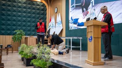 جامعة الكفيل والهلال الأحمر يعززان جاهزية متطوعي موكب الجامعة استعدادًا لزيارة الأربعين