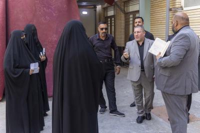 نائب الأمين العام للعتبة العباسية المقدسة يجري جولة في مجمّع أبي الفضل العباس (عليه السلام)