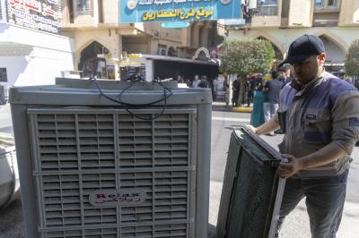 قسم بين الحرمين الشريفين ينفّذ حملة لإدامة مبرّدات الهواء في الساحة الوسطية