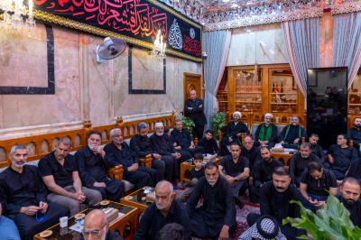 عَبرَ مجلس عزائه الأسبوعي.. قسمُ العَلاقات العامّة يحيي ذكرى شهادة الإمام الحسن المجتبى(عليه السلام)
