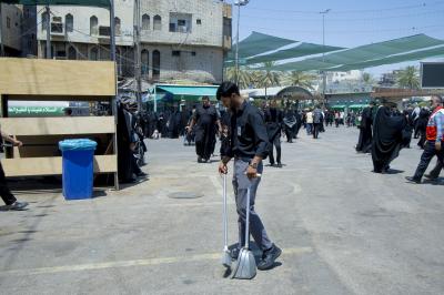 قسم الشؤون الخدمية يعد خطة لتنظيف محيط الصحن الشريف ومقترباته في زيارة الأربعين