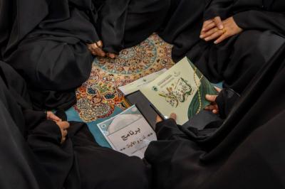 شعبة فاطمة بنت أسد تباشر تنفيذ برامجها القرآنية والثقافية في مجمع أبي الفضل العباس (عليه السلام)
