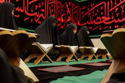 القسم النسوي في مجمّع أبي الفضل العباس (عليه السلام) يقدّم برامج ثقافية ودينية لزائرات الأربعين