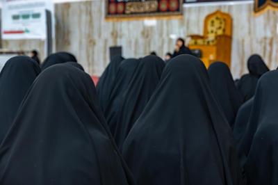 شعبة الخطابة الحسينية النسوية تحيي مجالس العزاء في مجمع أبي الفضل العباس (عليه السلام)
