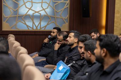 قسم العلاقات يعقد اجتماعًا تحضيريًا لمناقشة آليّة عمل مراكز إرشاد التائهين ومتطوّعي مشروع فتية الكفيل