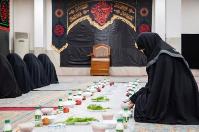 رابطة بنات الكفيل تشارك في تقديم الخدمات لزائرات الأربعين في مجمّع أبي الفضل العباس (عليه السلام)