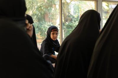 شعبة متابعة الأداء تنظّم برنامجًا فكريًا لزائرات الأربعين في مجمع العلقمي