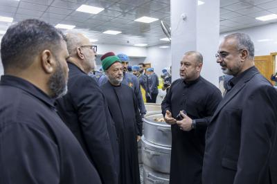 الأمين العام للعتبة الحسينية المقدسة يشيد بخدمات مجمّع أبي الفضل العباس (عليه السلام) المقدمة لزائري الأربعين