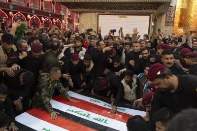 تشييع عدد من شهداء الحشد الشعبي في صحن مرقد أبي الفضل العباس (عليه السلام)