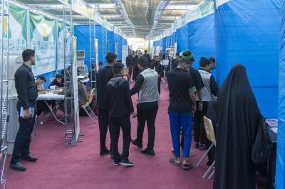 عَبرَ أربع محطات.. قسم العلاقات يقدم خدماته المتنوعة ضمن الموكب الثقافي في مجمع العلقمي