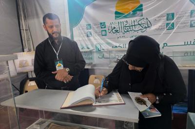 على محور النجف – كربلاء.. محطة متحف الكفيل في الموكب الثقافي تشهد توافدًا متزايدًا من الزائرين