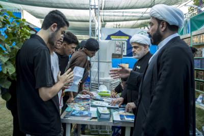 في مجمّع الشيخ الكليني.. قسم الشؤون الفكرية يعرض أكثر من 300 إصدار ضمن فعاليات الموكب الثقافي العام