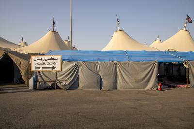جامعة العميد تستقبل 10 آلاف زائر يوميًا وتوفر لهم أماكن للاستراحة والمبيت على محور النجف