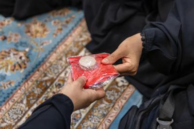 مدرسة فدك الزهراء (عليها السلام) الدينية تقدّم برامجها التبليغية لزائرات الأربعين