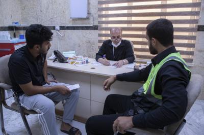 على مدار الساعة.. مركز السيد جعفر الحلي يواصل تقديم خدماته الطبية لزائري الأربعين