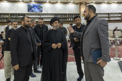 المشرف على قسم الإعلام يطّلع على جهود العاملين في المركز الإعلامي لزيارة الأربعين