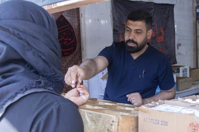 على محور بابل..قسم الشؤون الطبية يواصل تقديم خدماته الصحية والعلاجية لزائري الأربعين