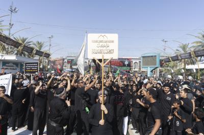 بالتنسيق مع قسم الشعائر.. المواكب العزائية تحيي ذكرى أربعين الإمام الحسين (عليه السلام) في كربلاء