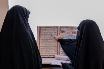 مكتب المتولي الشرعي للشؤون النسوية يعلن مشاركة 4489 متطوعة ضمن خطته لخدمة زائرات الأربعين