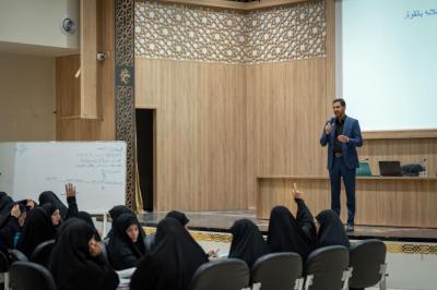 مجموعة العميد التربوية تستأنف موسمها التدريبي لتعزيز كفاءة ملاكاتها التعليمية