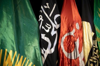 متحف الكفيل يعرض رايات العتبات المقدسة ضمن مقتنياته التراثية