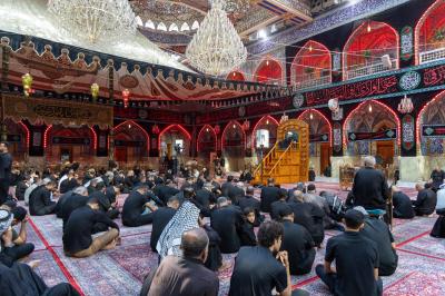 بين كربلاء والنجف.. العتبة العباسية تُجسّد ملحمةً فكريةً وخدميةً في إحياء ذكرى رحيل الرسول الأعظم (صلى الله عليه وآله وسلم)